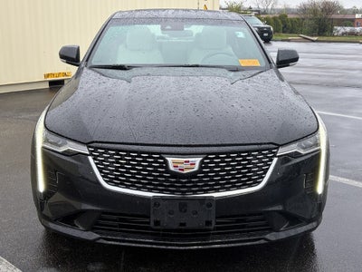 2023 Cadillac CT4 4dr Sdn Luxury