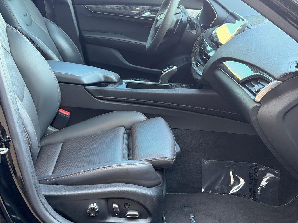 2024 Cadillac CT5-V 4dr Sdn