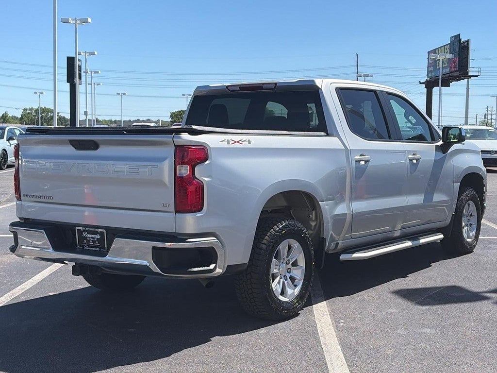 2022 Chevrolet Silverado 1500 LTD 4WD Crew Cab 147" LT w/1LT