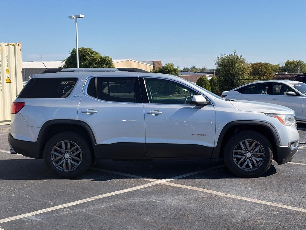 2017 GMC Acadia FWD 4dr SLT w/SLT-1