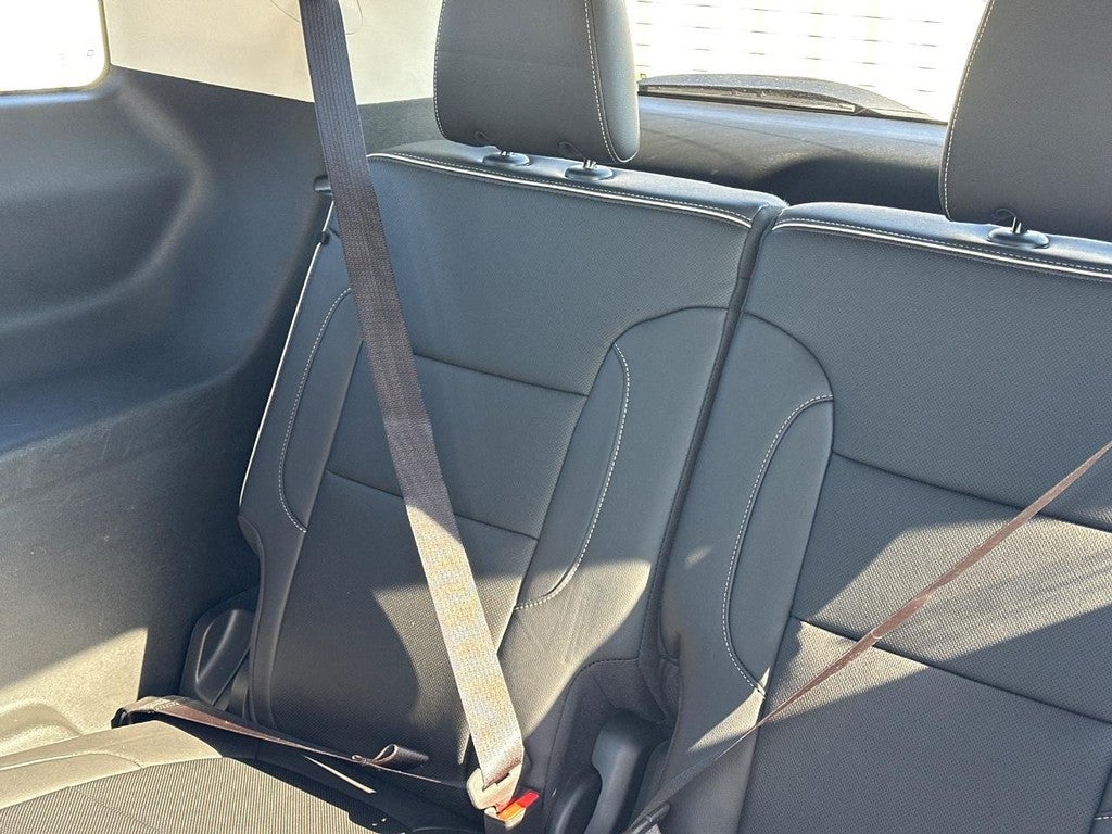 2023 GMC Acadia AWD 4dr Denali