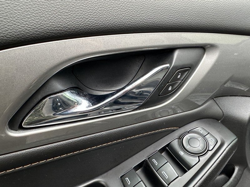 2020 Chevrolet Traverse FWD 4dr LT Cloth w/1LT