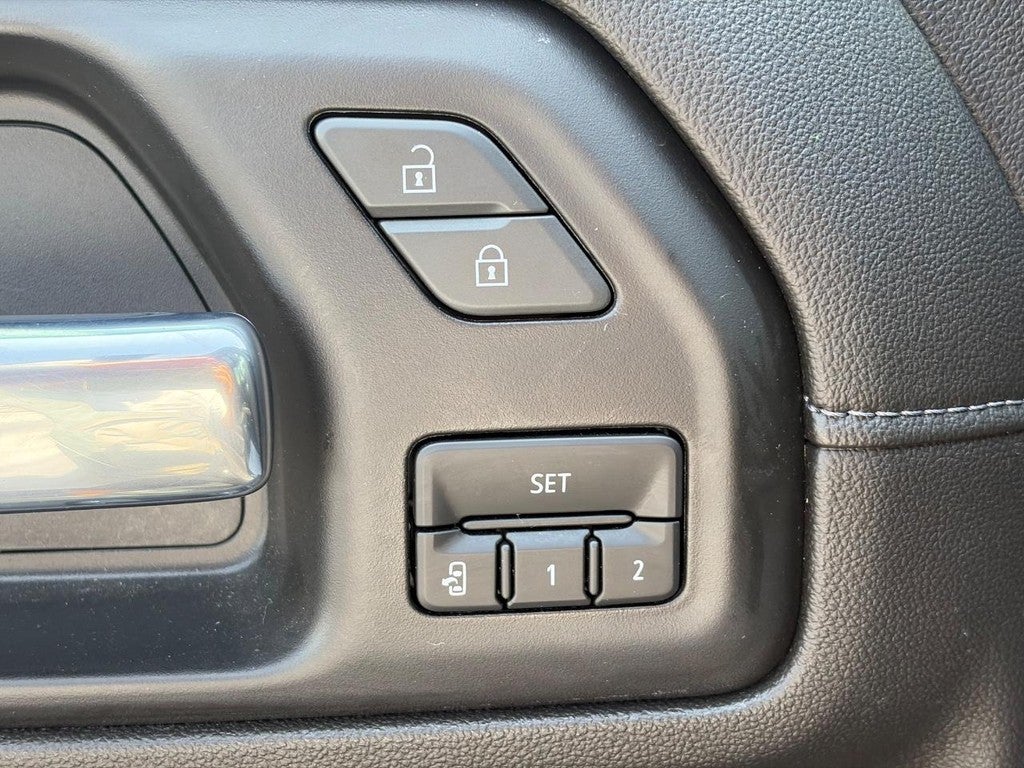 2023 GMC Sierra 2500HD 4WD Crew Cab 159" Denali