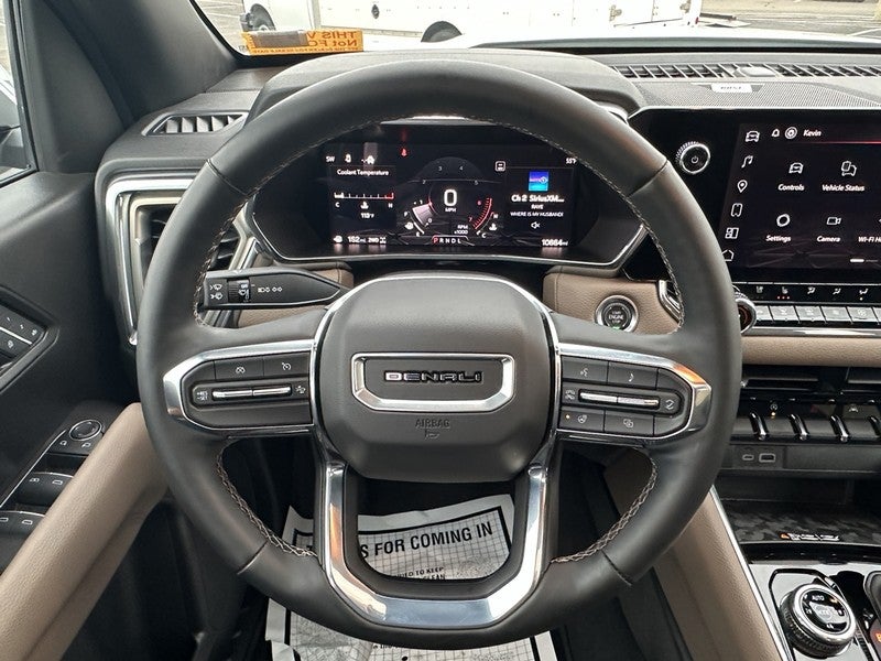 2025 GMC Canyon 4WD Crew Cab Denali