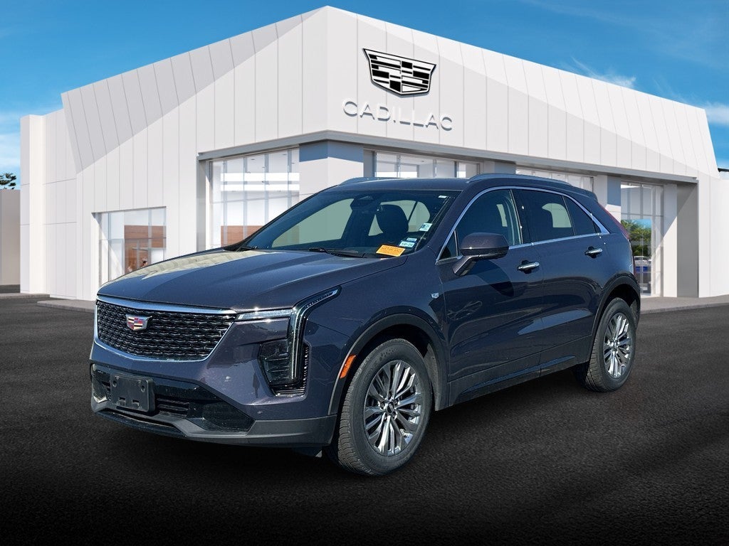 2025 Cadillac XT4 FWD 4dr Premium Luxury