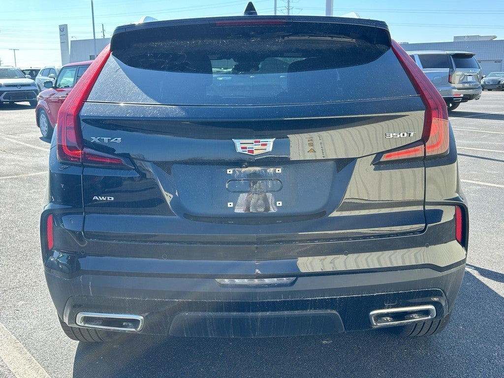 2025 Cadillac XT4 AWD 4dr Premium Luxury