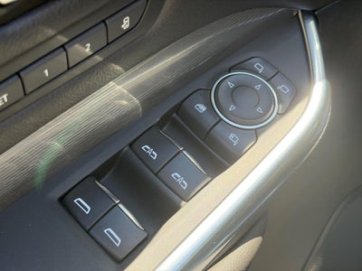 2024 Cadillac XT4 AWD 4dr Premium Luxury