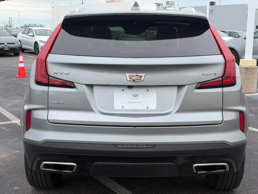2024 Cadillac XT4 AWD 4dr Premium Luxury