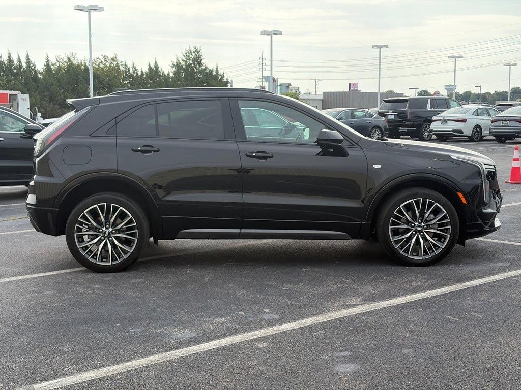 2024 Cadillac XT4 AWD 4dr Sport