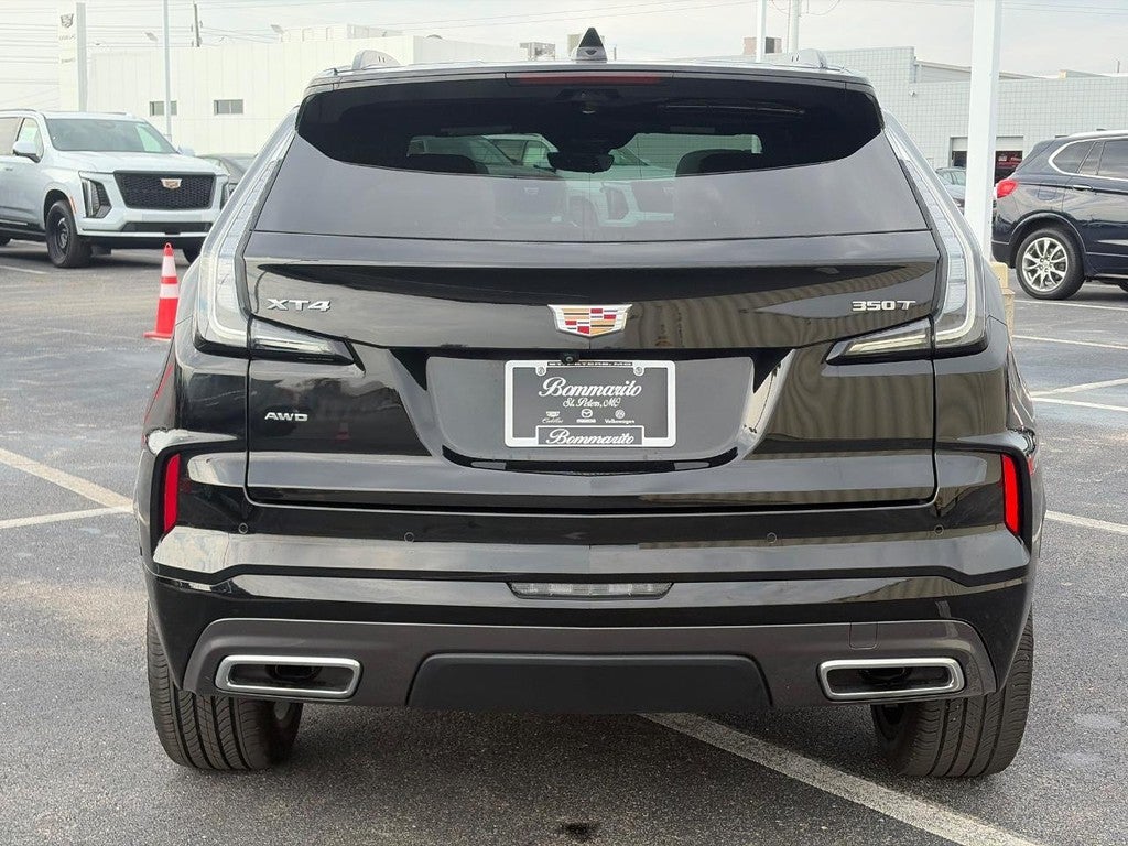 2024 Cadillac XT4 AWD 4dr Sport