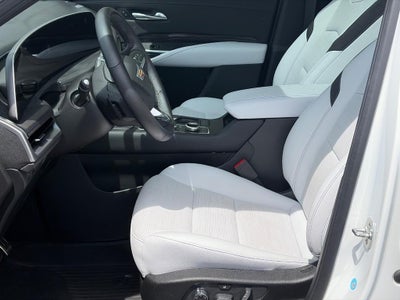 2025 Cadillac XT4 AWD 4dr Sport