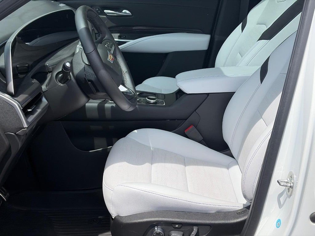 2025 Cadillac XT4 AWD 4dr Sport