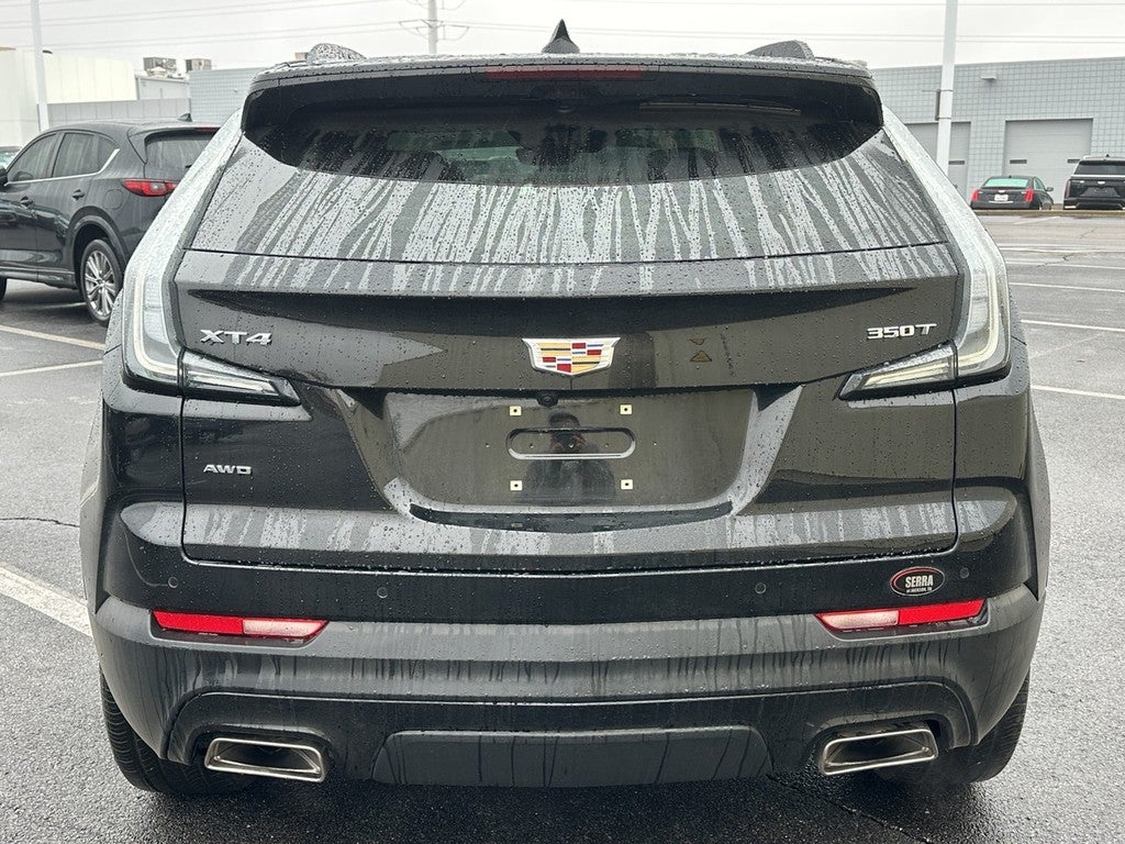 2022 Cadillac XT4 AWD 4dr Sport