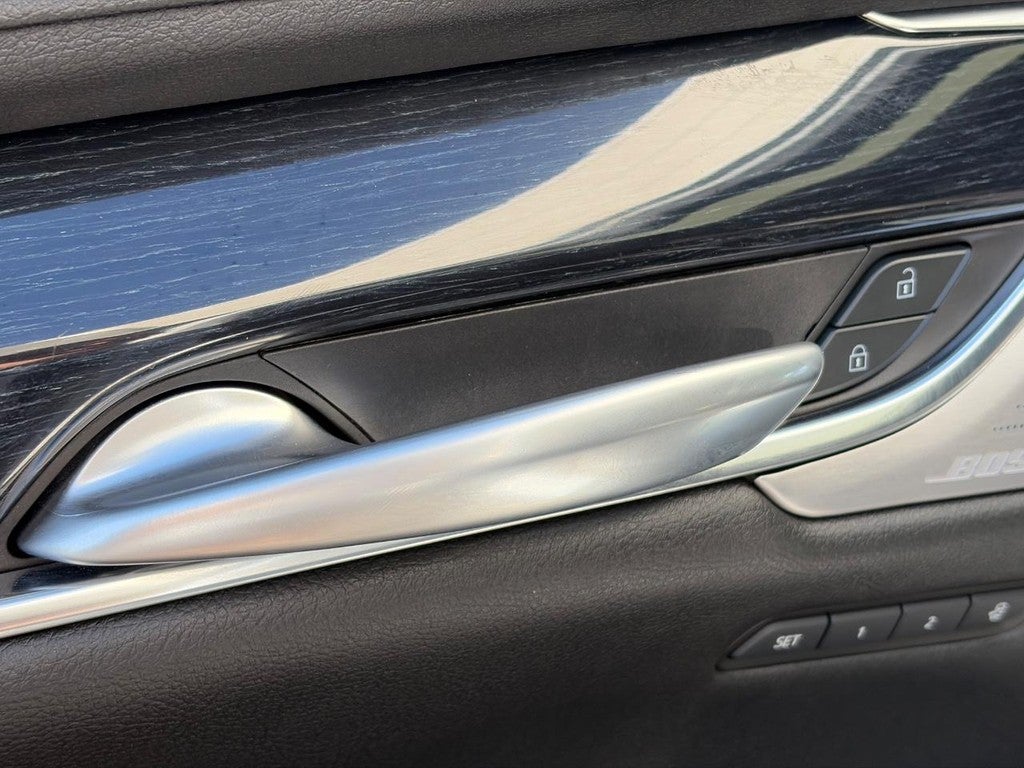 2024 Cadillac XT5 FWD 4dr Premium Luxury