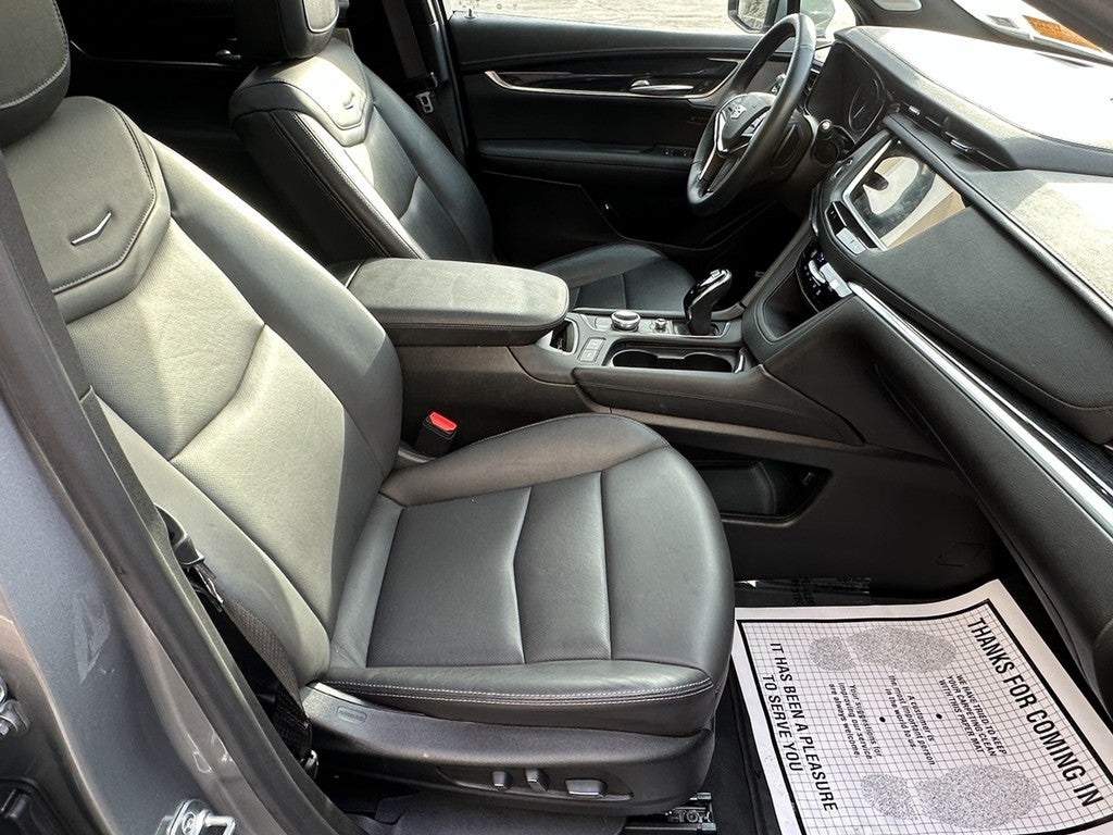 2025 Cadillac XT5 FWD 4dr Premium Luxury