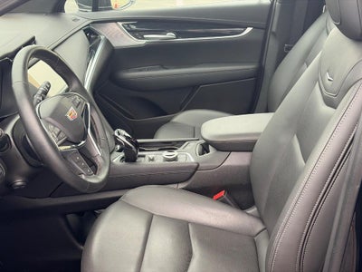 2025 Cadillac XT5 AWD 4dr Premium Luxury