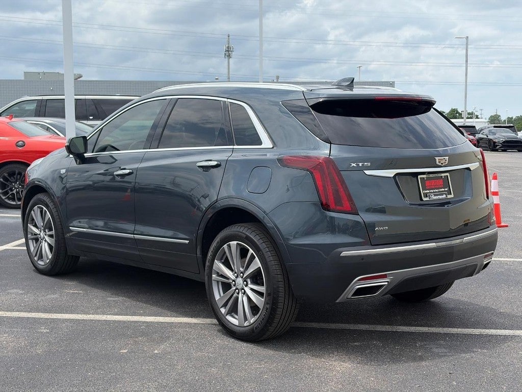 2021 Cadillac XT5 AWD 4dr Premium Luxury