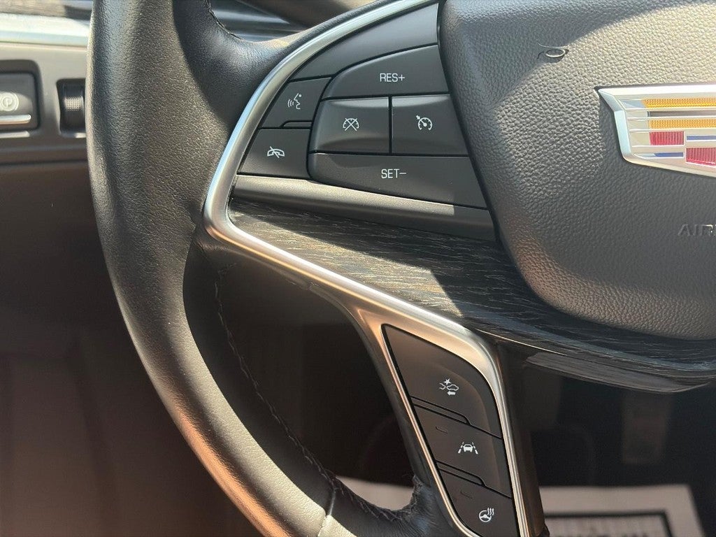 2023 Cadillac XT5 AWD 4dr Premium Luxury
