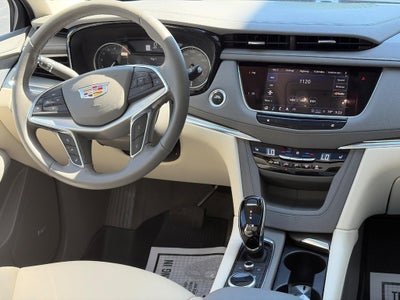 2023 Cadillac XT5 AWD 4dr Premium Luxury