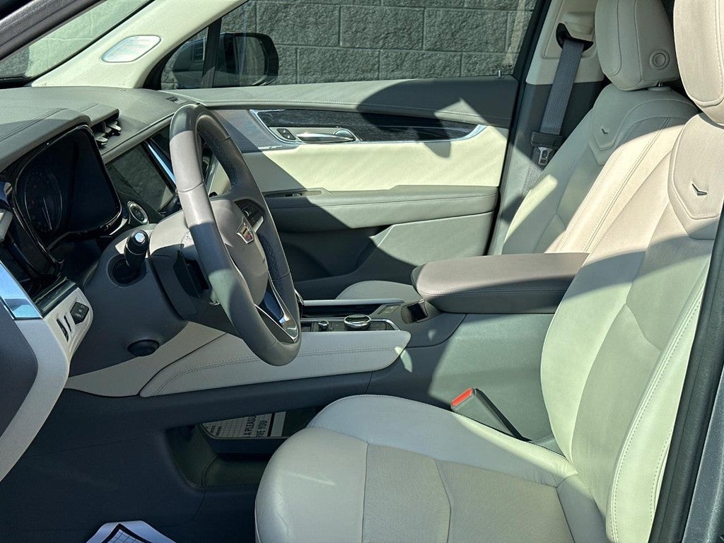 2022 Cadillac XT6 AWD 4dr Premium Luxury