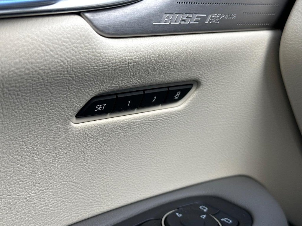 2022 Cadillac XT6 AWD 4dr Premium Luxury