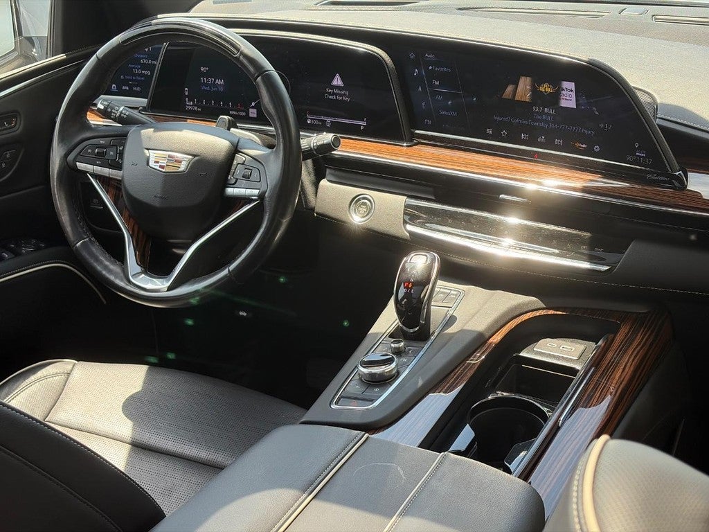 2023 Cadillac Escalade 4WD 4dr Premium Luxury