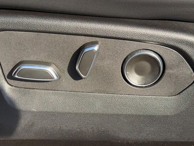 2023 Cadillac Escalade 4WD 4dr Premium Luxury