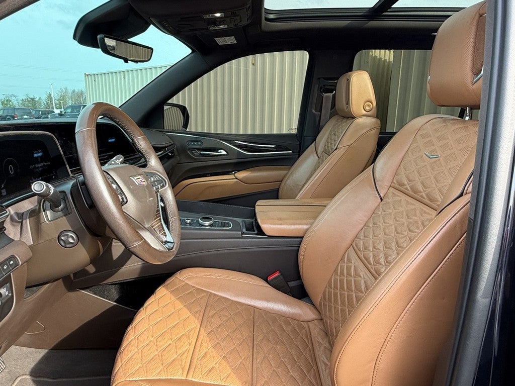 2021 Cadillac Escalade ESV 4WD 4dr Premium Luxury