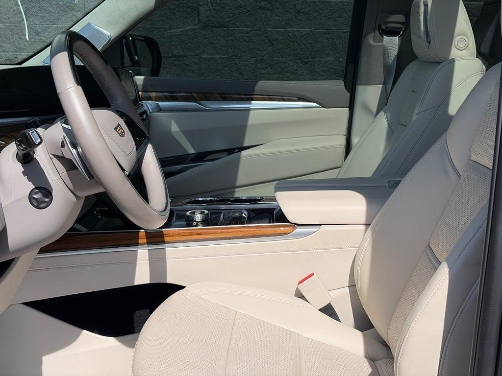 2025 Cadillac Escalade 4WD 4dr Sport Platinum