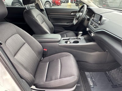 2022 Nissan Altima 2.5 S Sedan