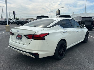 2022 Nissan Altima 2.5 S Sedan