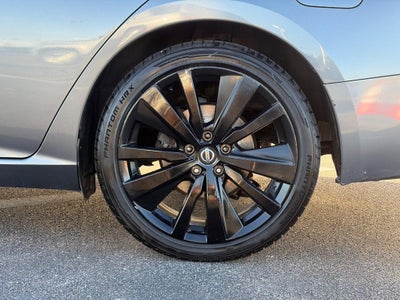 2021 Nissan Altima 2.5 SR Sedan