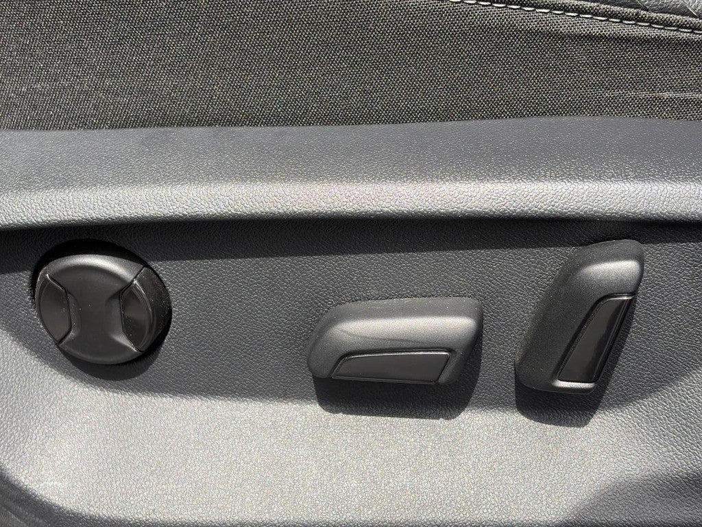 2020 Volkswagen Atlas Cross Sport 3.6L V6 SE w/Technology 4MOTION