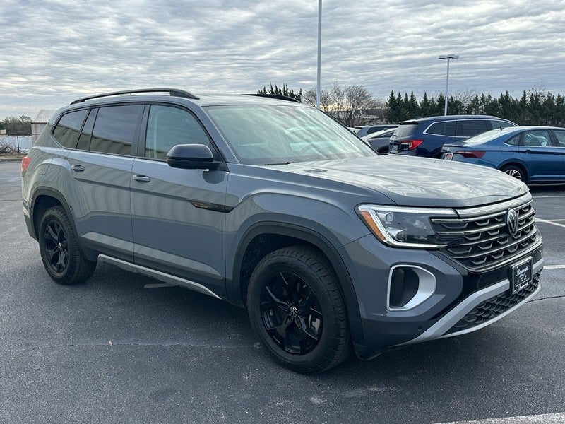 2025 Volkswagen Atlas 2.0T Peak Edition 4MOTION