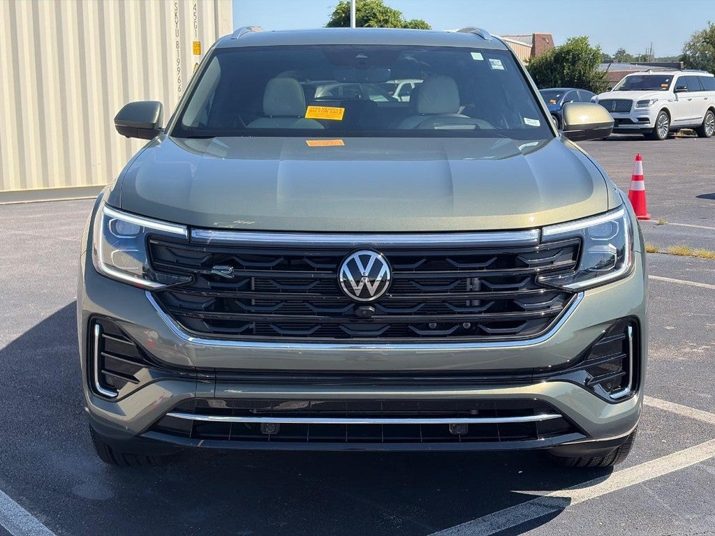 2026 Volkswagen Atlas Cross Sport 2.0T SEL Premium R-Line 4MOTION