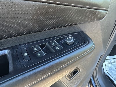 2024 Volkswagen Atlas 2.0T SE w/Technology 4MOTION