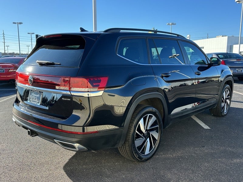 2024 Volkswagen Atlas 2.0T SE w/Technology 4MOTION