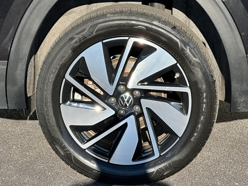 2024 Volkswagen Atlas 2.0T SE w/Technology 4MOTION