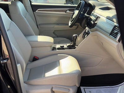 2023 Volkswagen Atlas 3.6L V6 SE w/Technology 4MOTION
