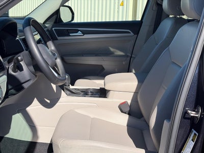 2023 Volkswagen Atlas 3.6L V6 SE w/Technology 4MOTION