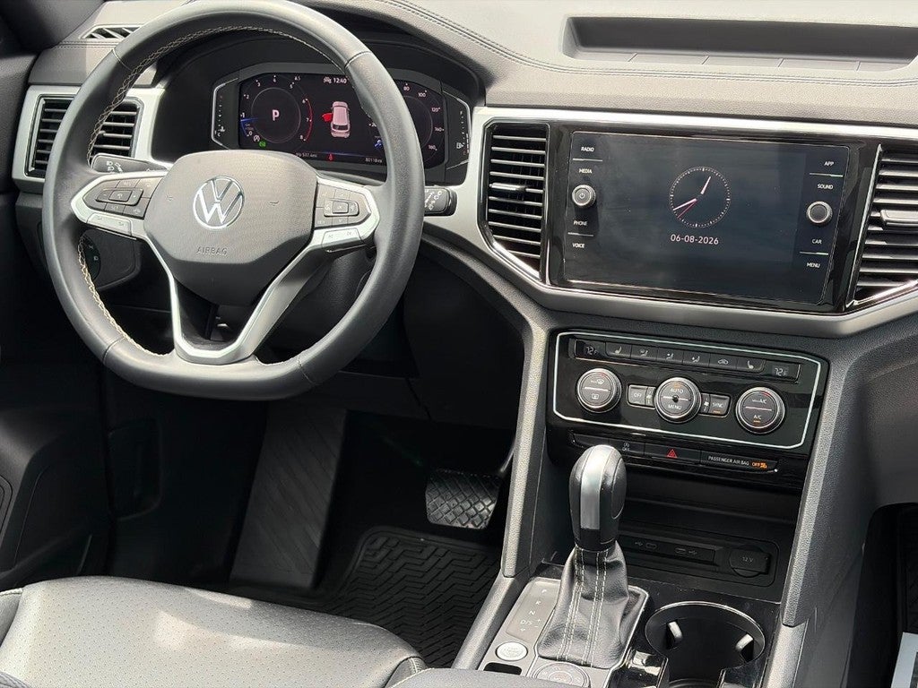2022 Volkswagen Atlas Cross Sport 2.0T SE w/Technology 4MOTION