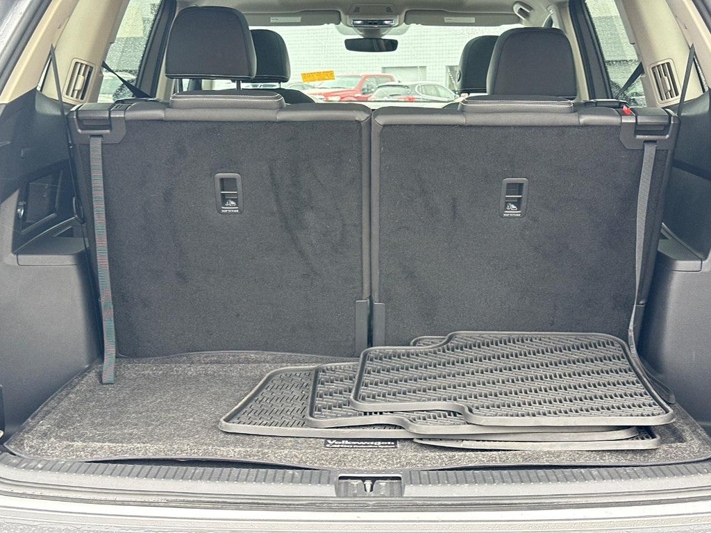 2024 Volkswagen Atlas 2.0T SE w/Technology 4MOTION