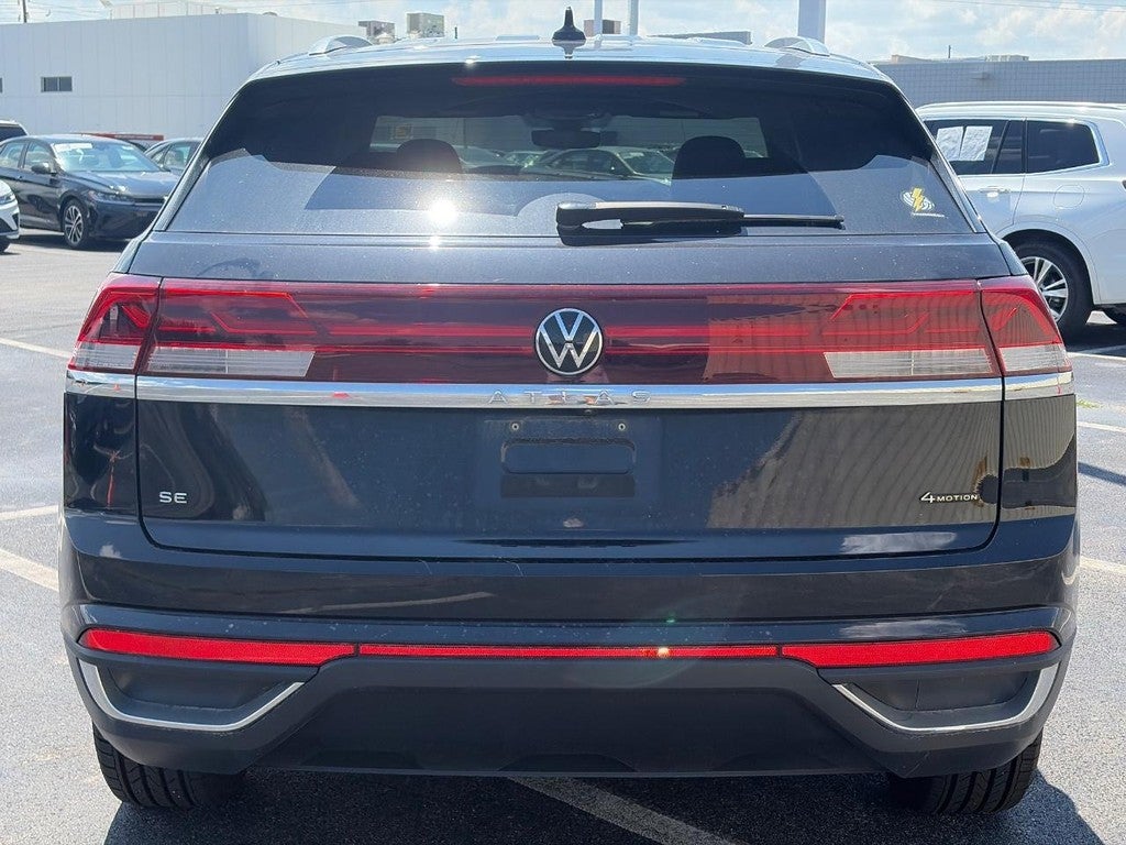 2024 Volkswagen Atlas Cross Sport 2.0T SE 4MOTION