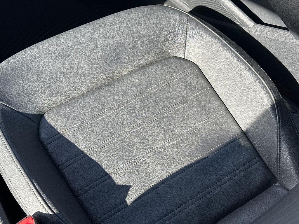 2012 Volkswagen Passat 4dr Sdn 2.5L Auto SEL PZEV