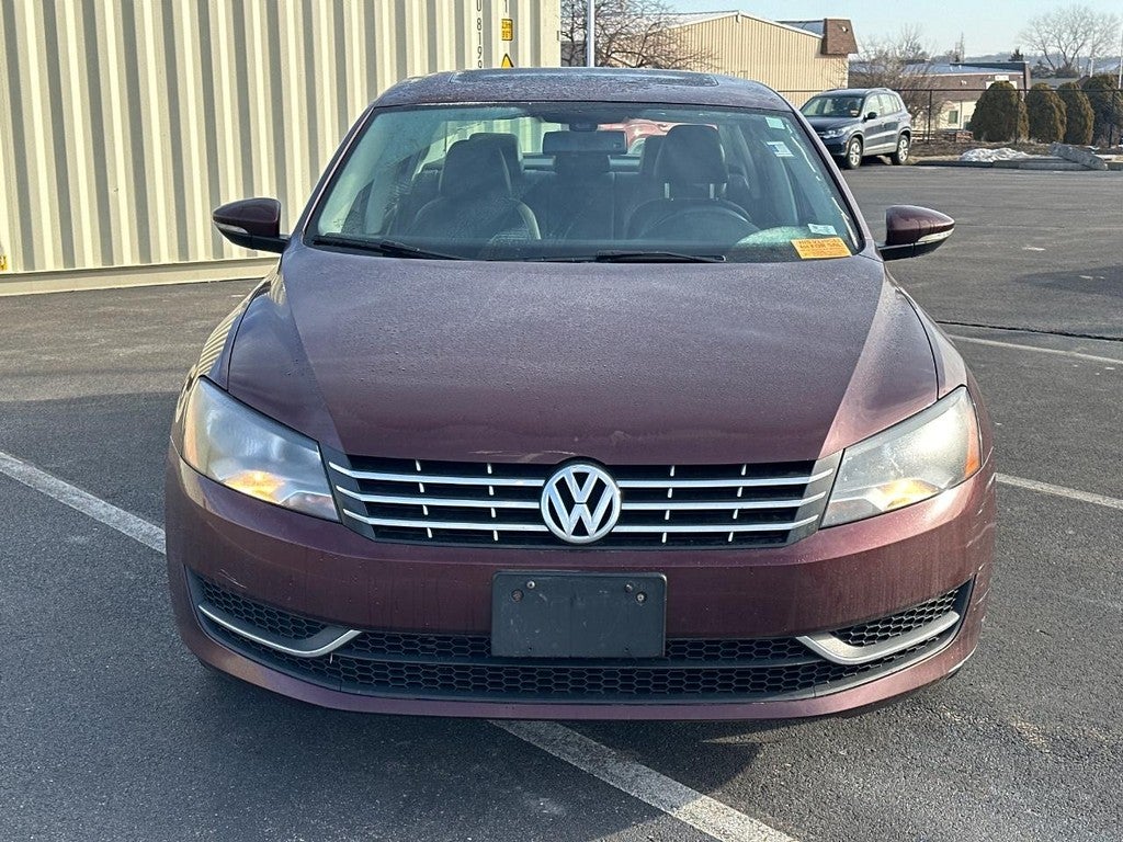 2012 Volkswagen Passat 4dr Sdn 2.5L Auto SEL PZEV