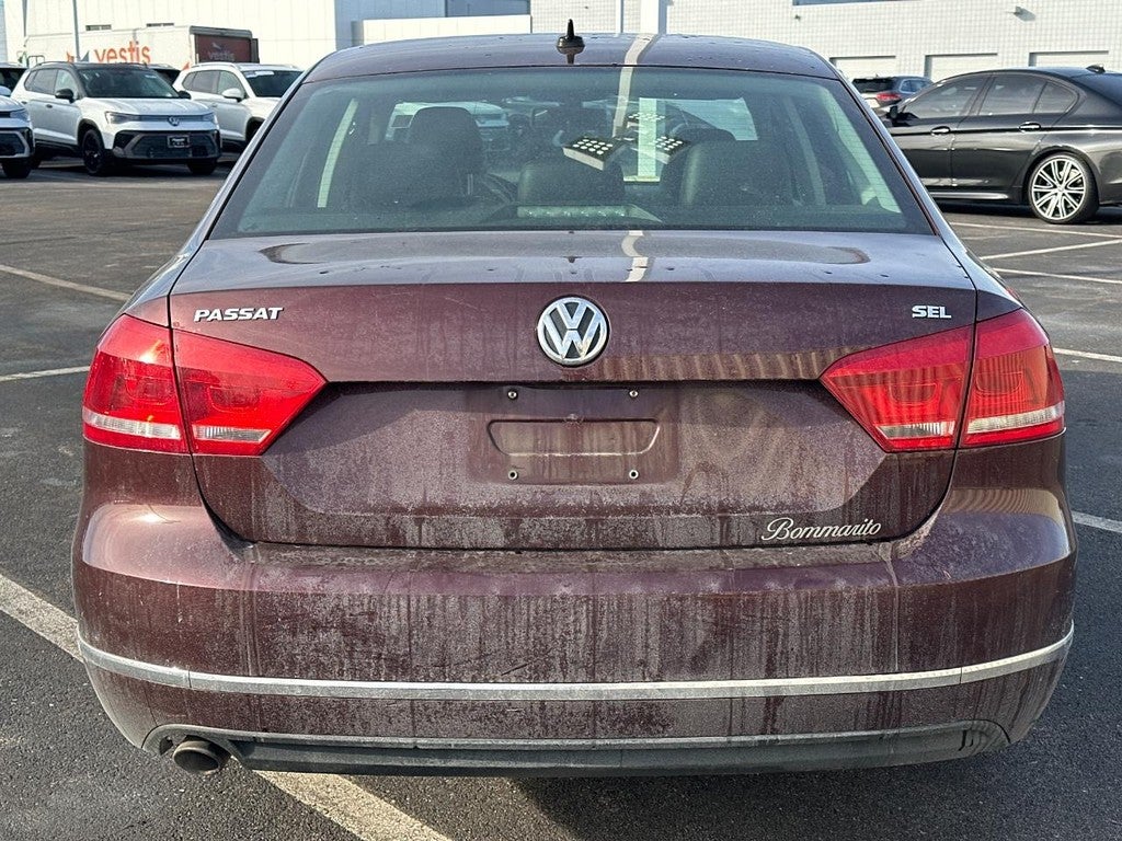 2012 Volkswagen Passat 4dr Sdn 2.5L Auto SEL PZEV
