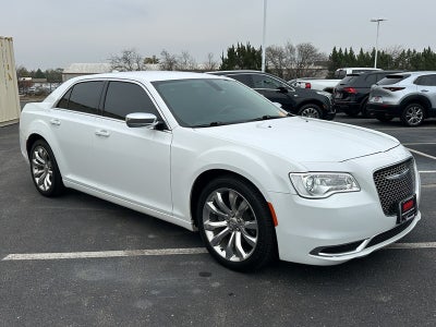 2019 Chrysler 300 Touring RWD