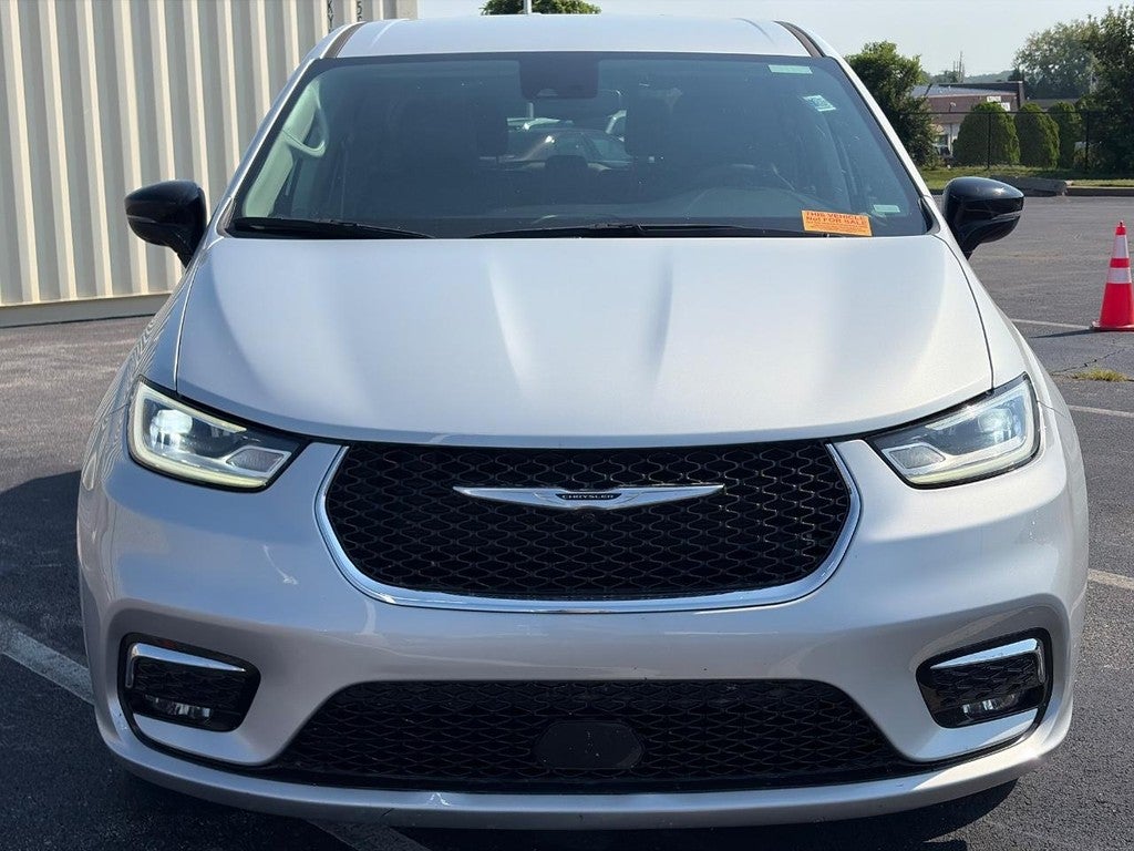 2024 Chrysler Pacifica Touring L FWD