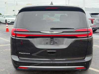 2025 Chrysler Pacifica Select FWD