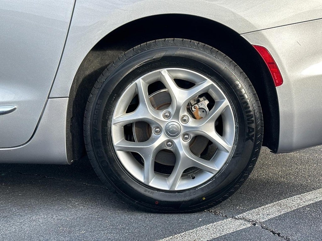 2020 Chrysler Pacifica Touring L Plus FWD